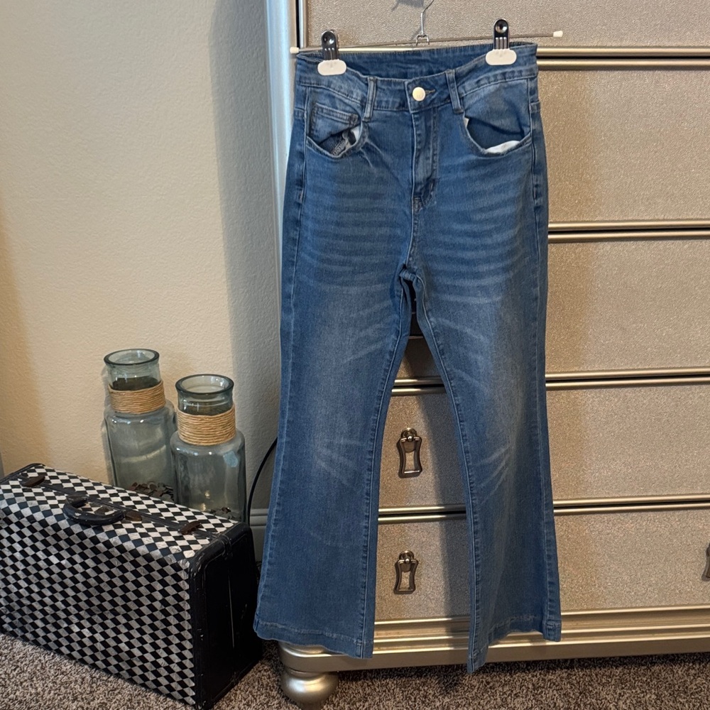 Amazon Women's Flare Jeans in Deep Blue